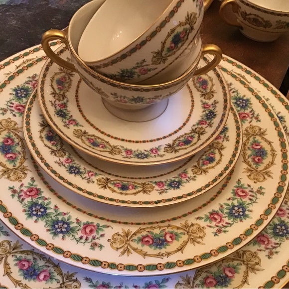 LIMOGES Guerrin Pouyat Dinnerware 6 formal pl settings+3 A1 Gold Very Brilliant - Picture 8 of 16